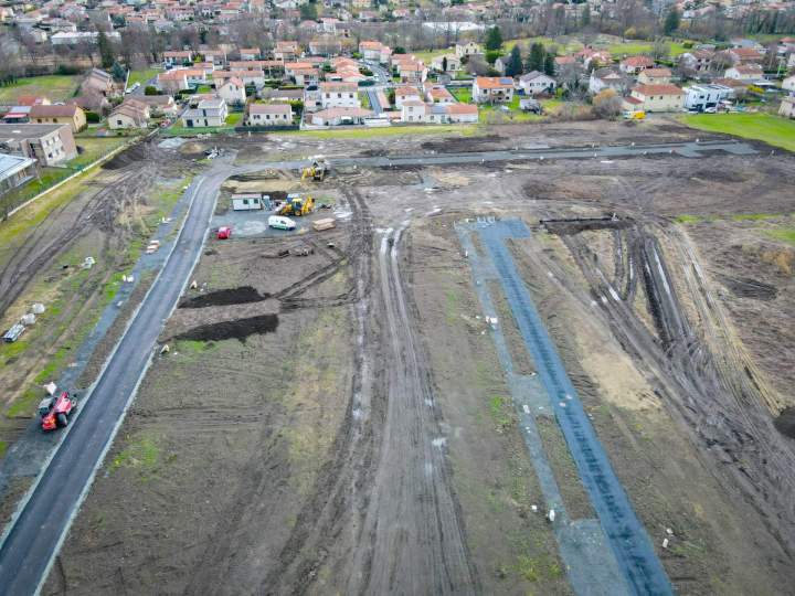 Aménagement d'un lotissement en cours Montmorin